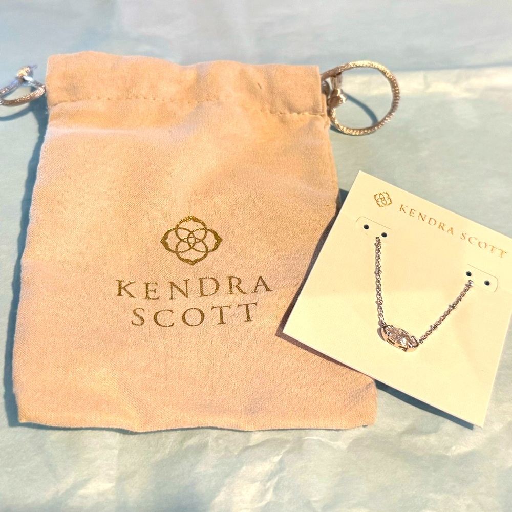 Genevieve Silver Satellite Short Pendant Necklace